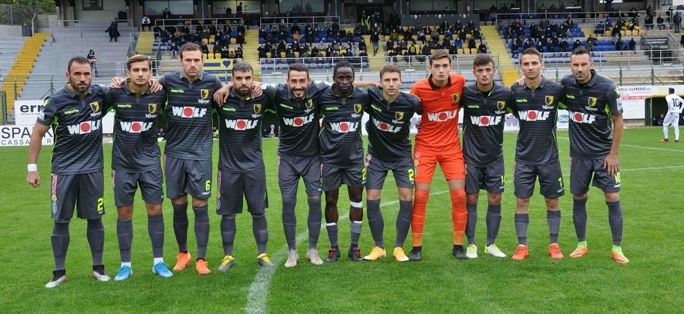 Foto di Carmelo Ossanna Il Trento pareggia in casa contro l'Arzignano Valchiampo ma resta da solo in testa alla classifica